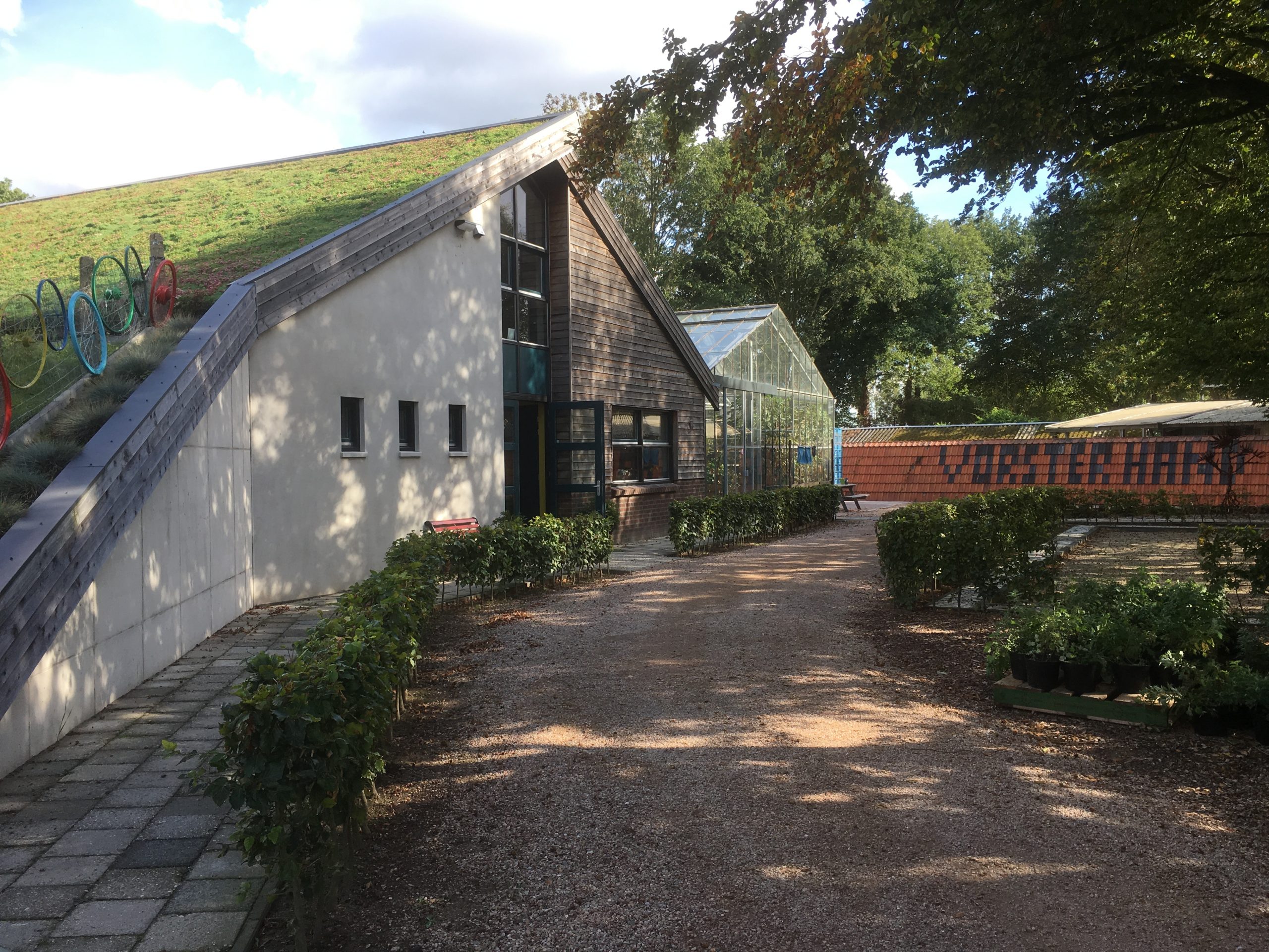 zorgboerderij, arbeidstraining, leervoorziening, gehandicapenzorg, ouderenzorg, zorg, onderwijs